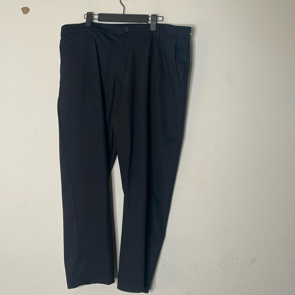Zelos size 40 black dress crops​